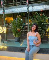 Call Girls Near New Delhi railway station ❀8750020700❀ Book Russian Escorts ServiCe Delhi NCR